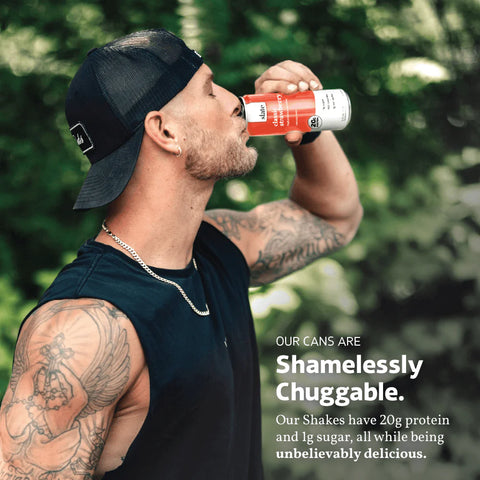 Classic Strawberry Shake - 12 Pack